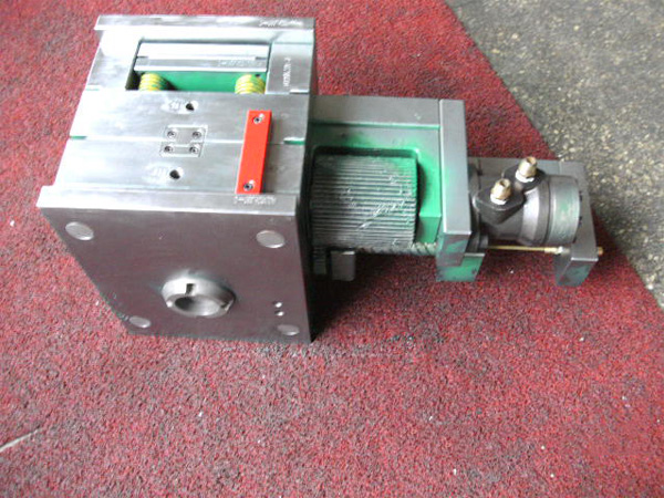 Bracket Mould